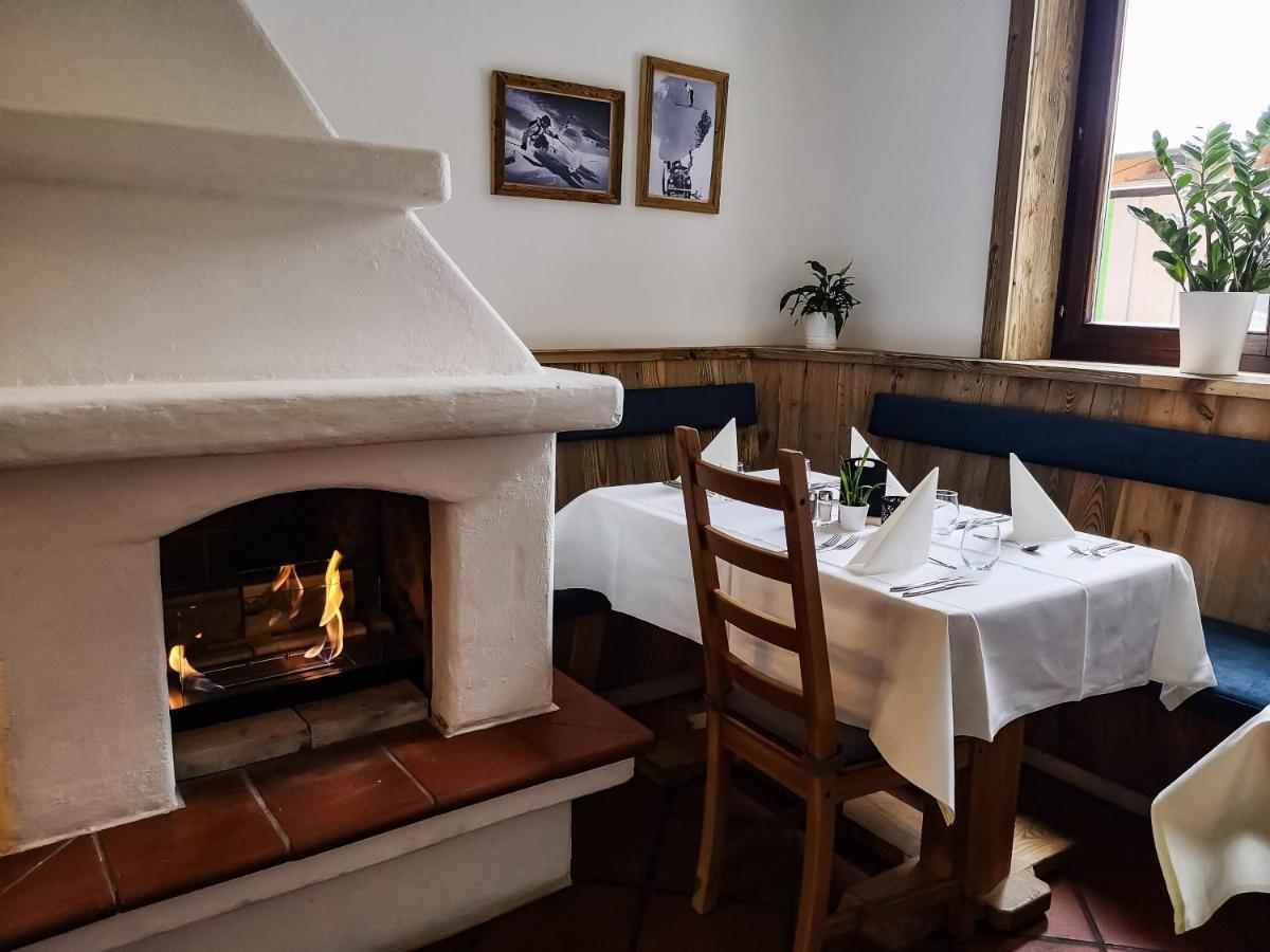 Hotel Pinzgauerhof - Inclusive Evening Dinner Saalbach-Hinterglemm Esterno foto